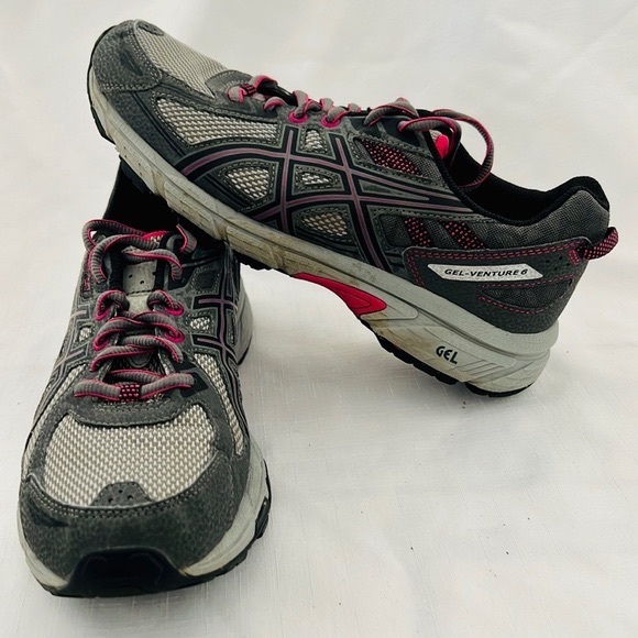 Aasics / Gel Venture 6 / Athletic Shoe - Picture 3 of 12